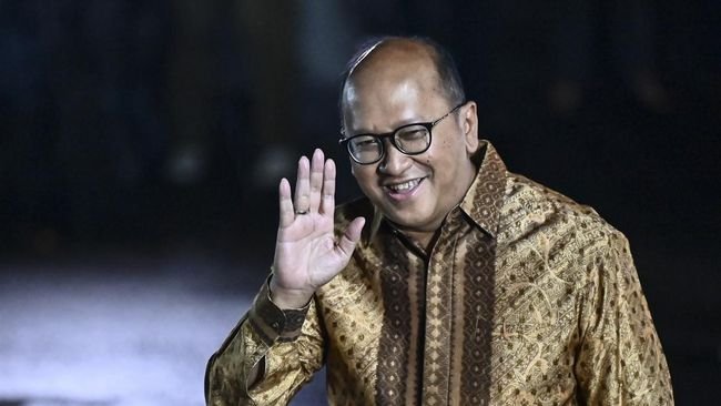 Rosan Pede Investor Tetap Masuk ke RI Meski UMP Naik 6,5 Persen