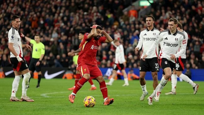 10 Pemain Liverpool Susah Payah Raih Poin di Anfield