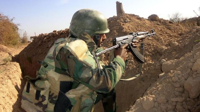 Tentara Suriah Kabur ke Irak usai Rezim Assad Tumbang oleh Pemberontak