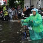 Rumah Dinas Gubenur hingga Ruang ICU RS Terendam