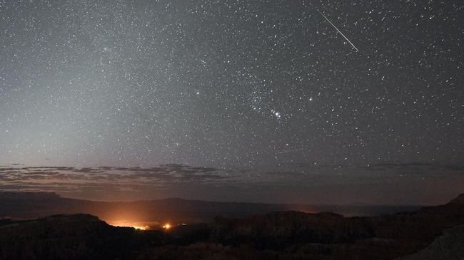 Hujan Meteor Alfa Monocerotid Capai Puncak Malam Nanti, Ini Jadwalnya