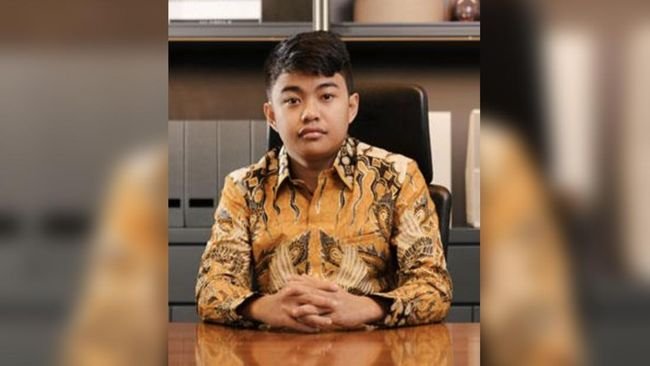 Profil Jhony Saputra, Anak Haji Isam yang Jadi Komisaris di Usia 20