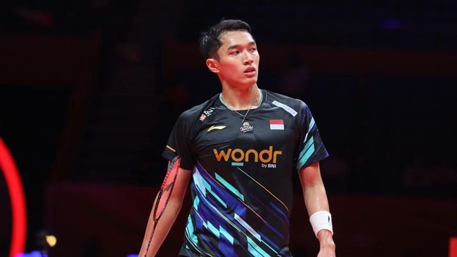 Jonatan Rasakan Sakit Saat Lawan Antonsen di BWF World Tour Finals