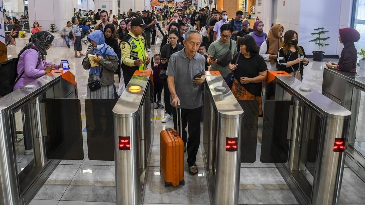 Stasiun Whoosh Karawang Dibuka, Penumpang Ditargetkan Naik 10 Persen