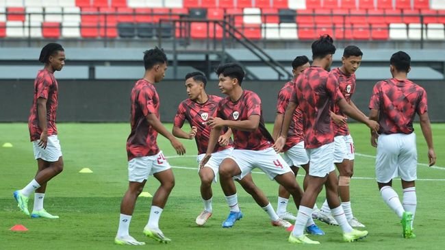 Timnas Indonesia Berangkat ke Myanmar: Asnawi dan Struick Menyusul