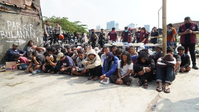 Gerebek Kampung Boncos Palmerah, 31 Pengguna Sabu Ditangkap