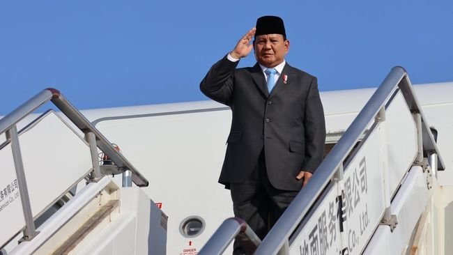 Prabowo Minta Anggaran Perjalanan Luar Negeri Pejabat Dipotong 50%