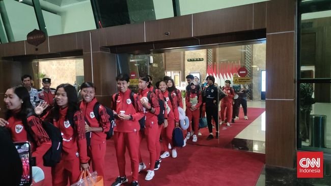 Timnas Putri Indonesia Juara Piala AFF, Prabowo Kirim Salam