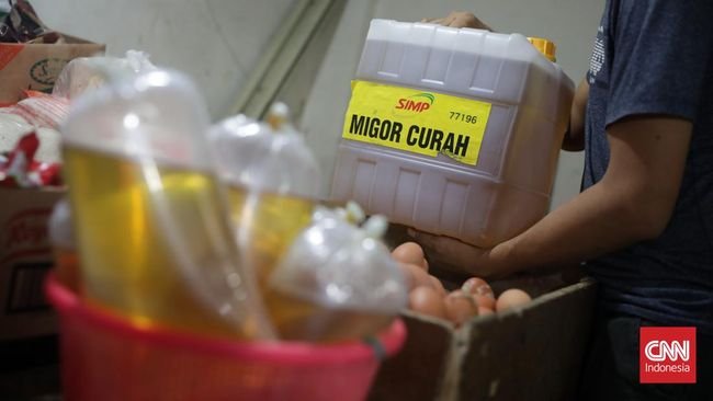 Harga Minyak Goreng Curah Turun Jelang Nataru