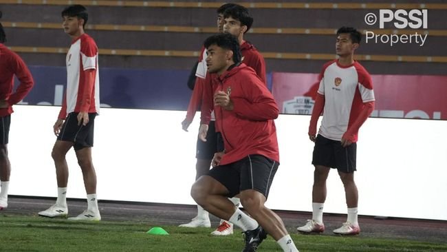 Lawan Timnas Indonesia Selain Vietnam: Hawa Dingin 14 Derajat