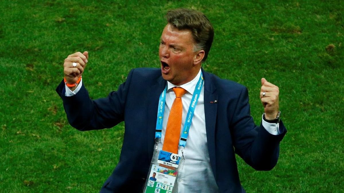 Profil Mentereng Van Gaal yang Diisukan Jadi Dirtek Timnas Indonesia