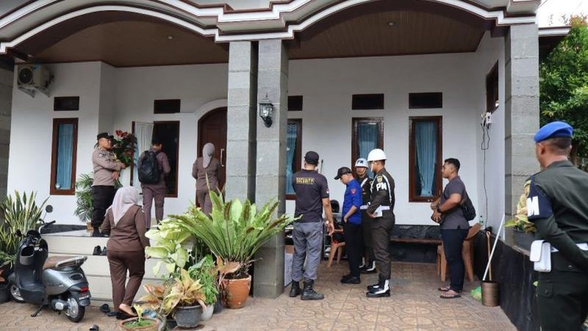 Penggeledahan Bupati Lampung Timur, Kejati Sita Emas dan Tas Gucci