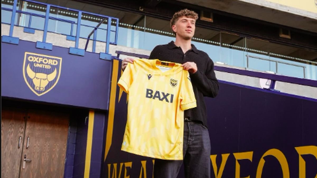 Ole Romeny Debut, Oxford United Catatkan 9 Laga Tanpa Kalah