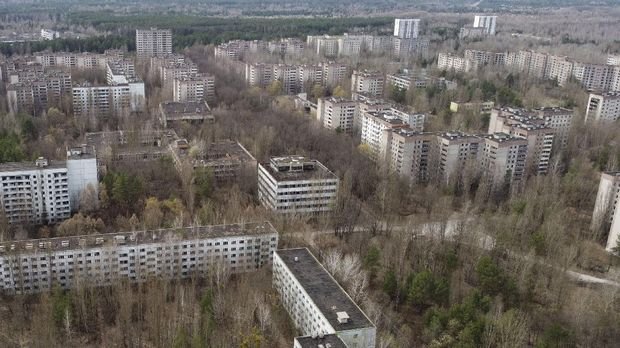 A view shows the abandoned city of Pripyat near the Chernobyl Nuclear Power Plant, Ukraine, April 12, 2021. Picture taken with a drone April 12, 2021. REUTERS/Gleb Garanich