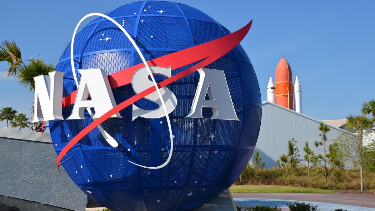 NASA Kembangkan Robot Bulan 'Berotot' Endurance, Simak Tujuannya