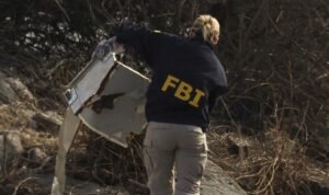 FBI Selidiki Dugaan Sabotase Tabrakan Pesawat-Black Hawk di AS