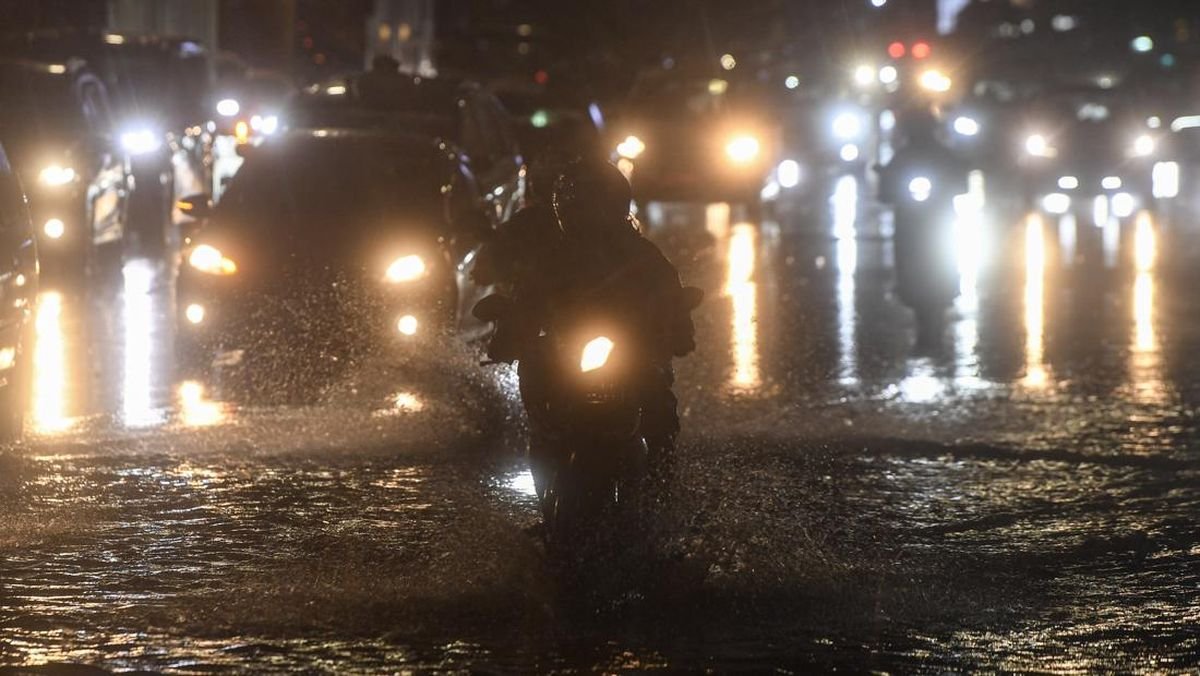 Banjir di Jakarta Surut, Kini Tinggal 34 RT dan 19 Ruas Jalan Terendam