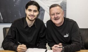 Monchengladbach Ngebet Rekrut Kevin Diks, Bos Klub Ungkap Alasannya