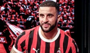 Kyle Walker Resmi Gabung AC Milan