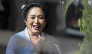 Titiek Soeharto Sumringah Naik Kapal TNI Sidak Pagar Laut Tangerang