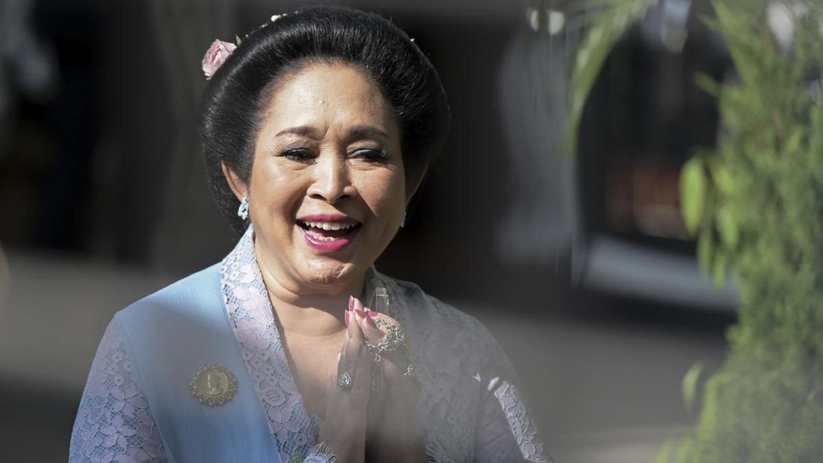 Titiek Soeharto Sumringah Naik Kapal TNI Sidak Pagar Laut Tangerang