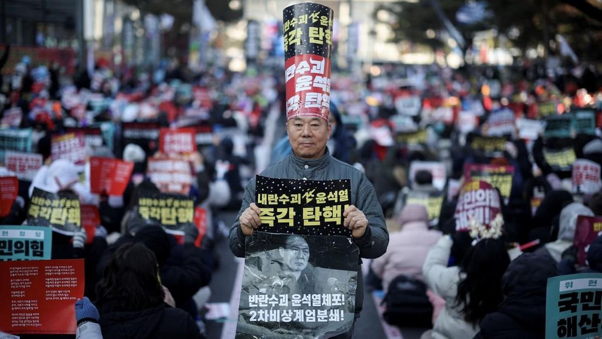 KPK Korsel Panen Hujatan, Dianggap Tak Becus Selidiki Yoon Suk Yeol