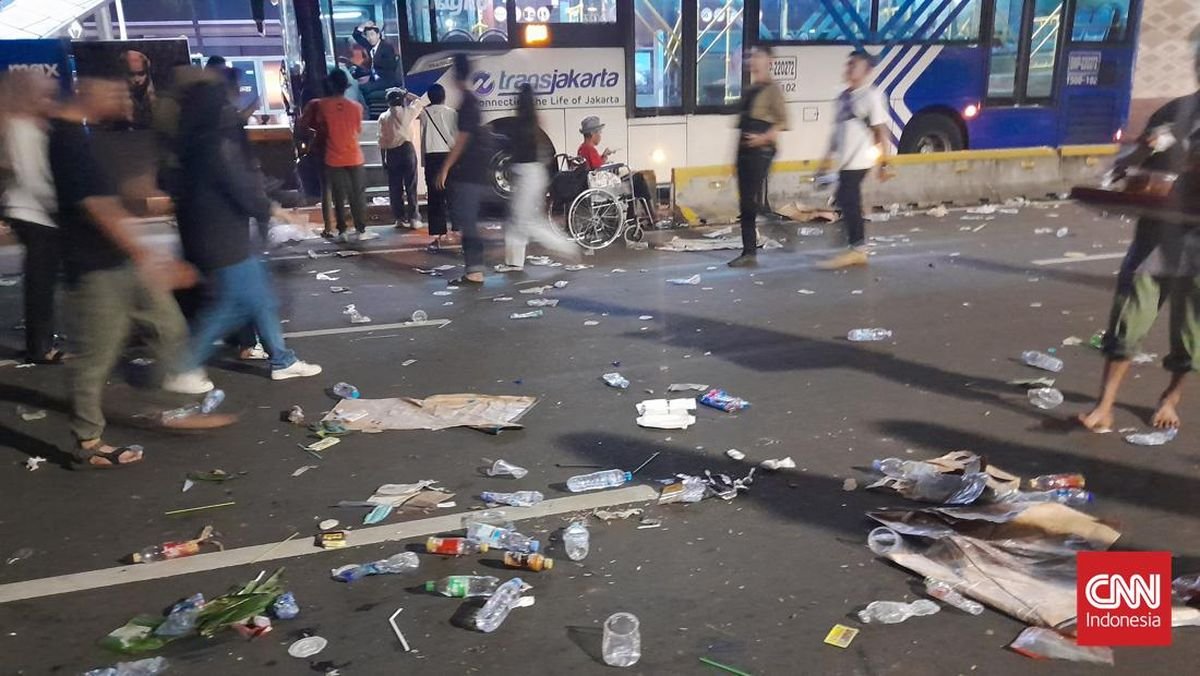 Sampah Tahun Baru Jakarta 132 Ton, Lebih Banyak dari Tahun Lalu