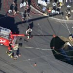 Sinkhole Besar di Jepang Telan Truk, Sopir Masih Terjebak