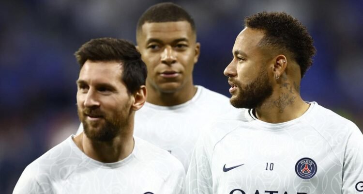 Reaksi Mbappe Usai Disebut Neymar Cemburu Pada Messi