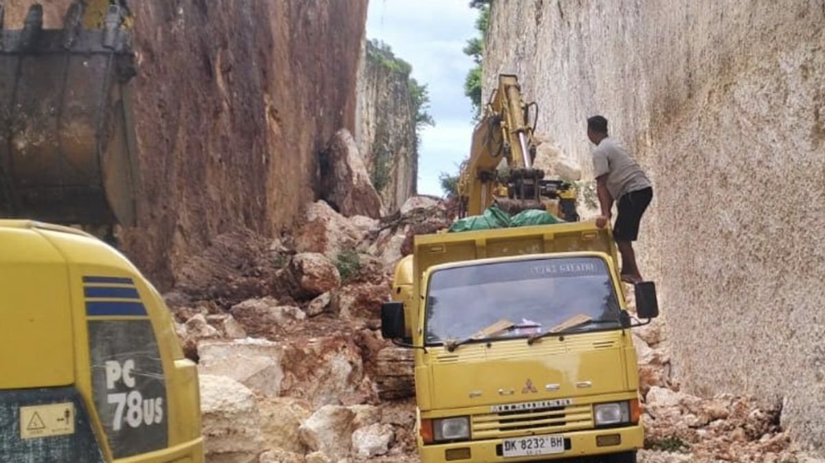 Empat Orang Tewas Tertimpa Longsor Batu Besar di Klungkung Bali