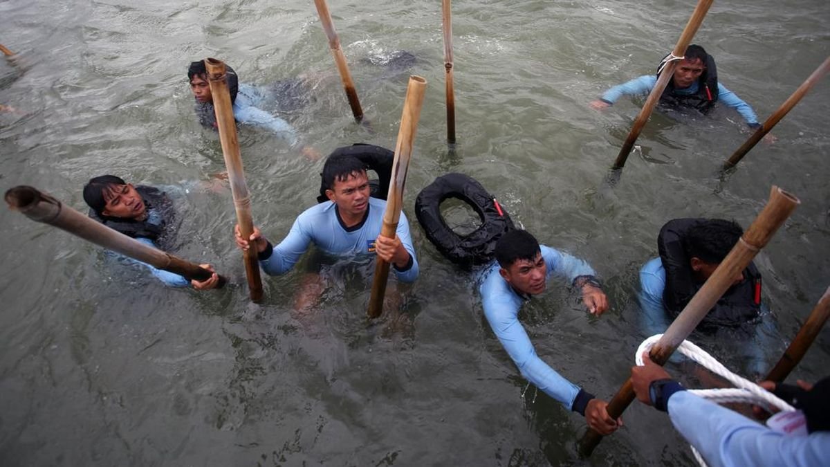 Aksi Pasukan Katak hingga Said Didu Bongkar Pagar Laut Tangerang