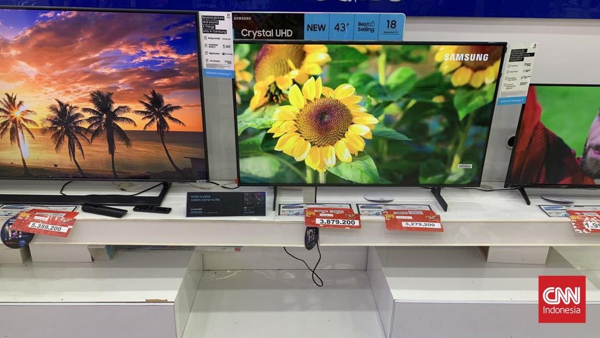 Smart TV 65 Inci Banting Harga di Transmart Full Day Sale Hari Ini