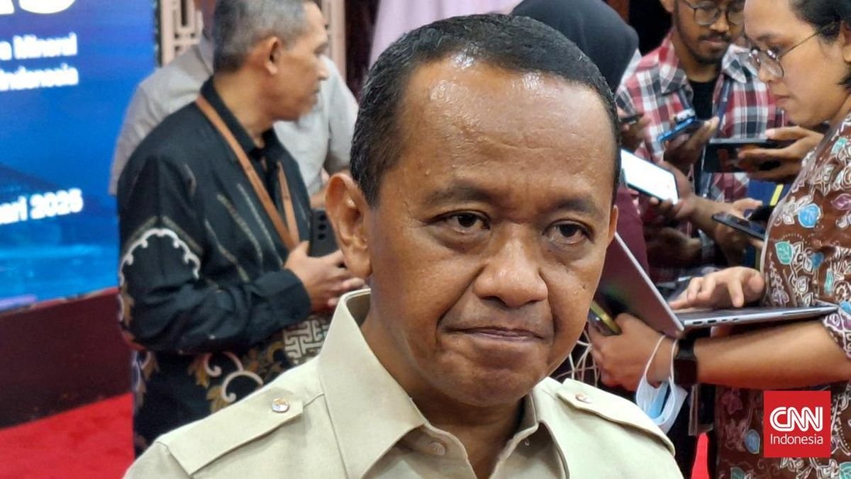 Bahlil Bantah Pensiun Dini PLTU Batal: Cuma Uangnya Nggak Ada