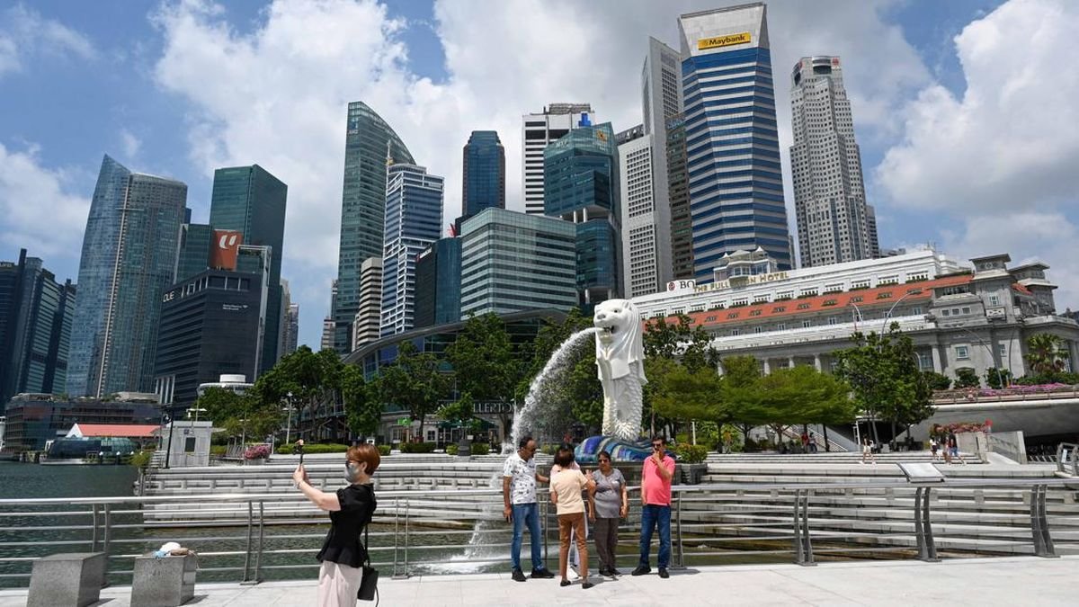 HUT ke-60, Singapura Bagi-bagi Kupon Rp9 Juta & Potong Pajak 60 Persen