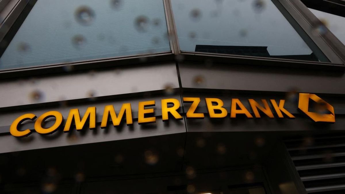 Bank Raksasa Jerman Commerzbank Akan PHK 3.900 Karyawan