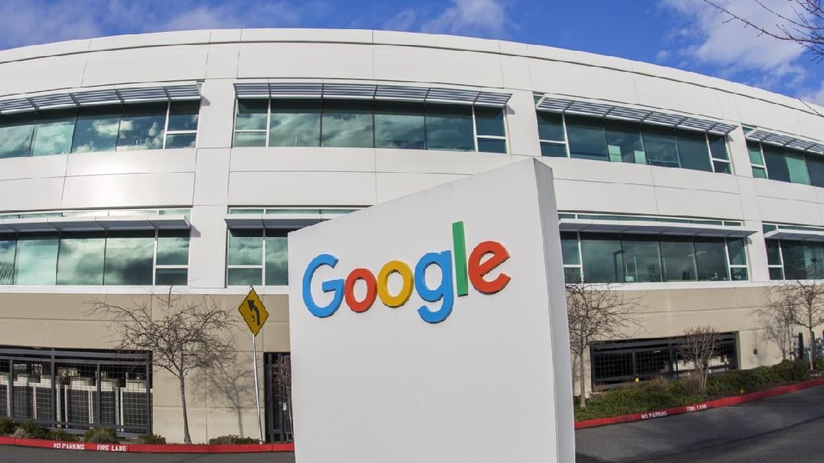 Alasan Efisiensi, Google Bakal PHK Karyawan dari Divisi Cloud