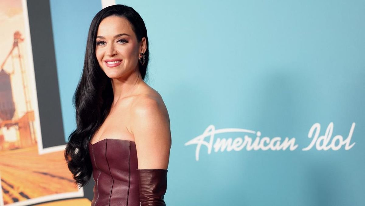 Katy Perry dan 5 Perempuan Lain Bakal Wisata ke Luar Angkasa