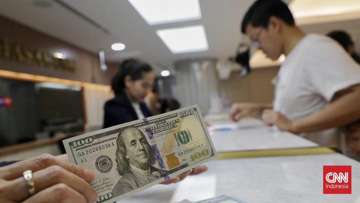 Rupiah Menguat Tipis ke Rp16.361 Sore Ini