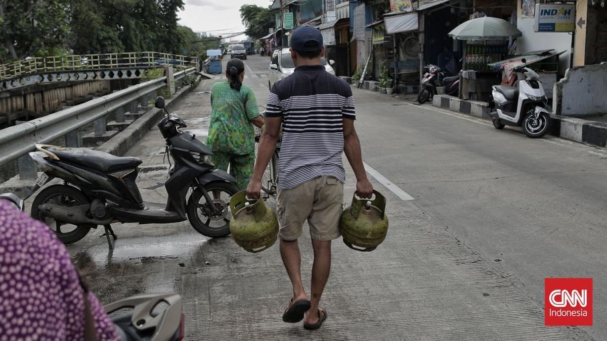 Ceriita Warga Tangerang Mulai Kesulitan Beli Gas LPG 3 Kg