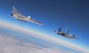 Pesawat Bomber Rusia Gentayangan Dekat Jepang, Tokyo Kirim Jet Tempur