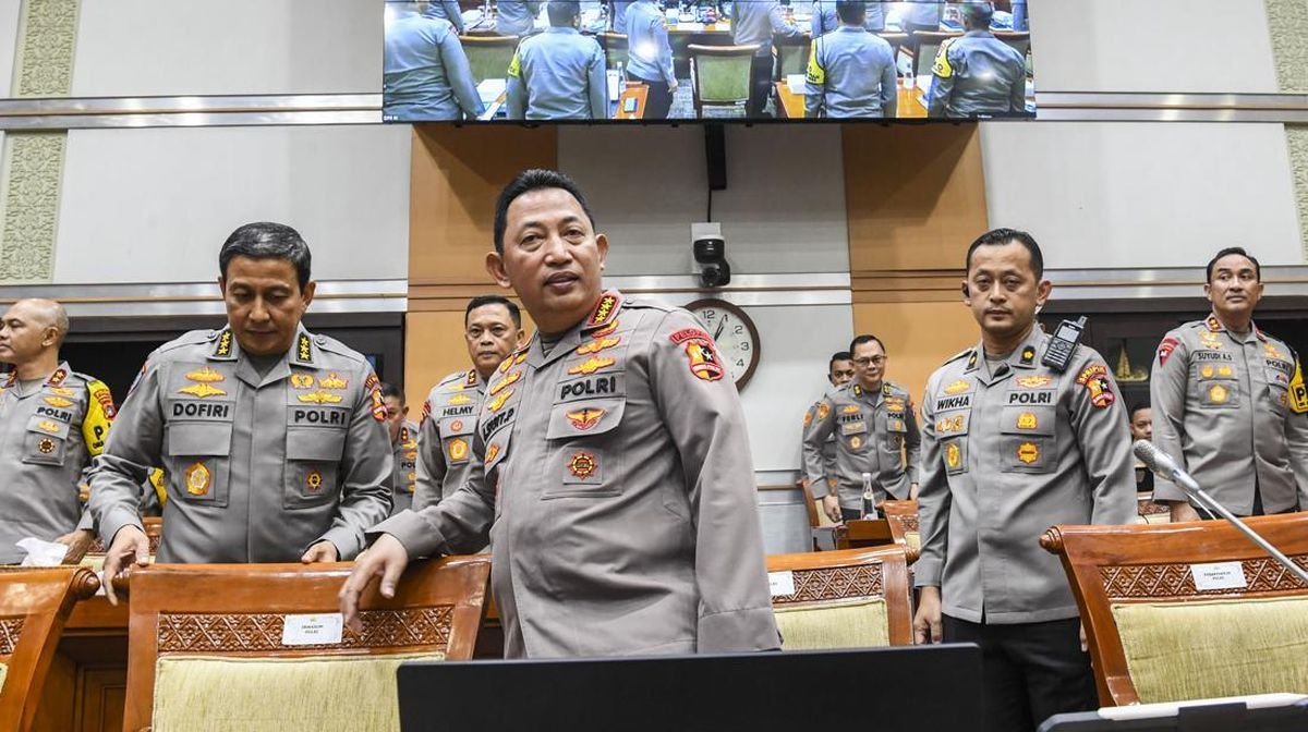 Kapolri Cuma Bisa Dicopot Presiden