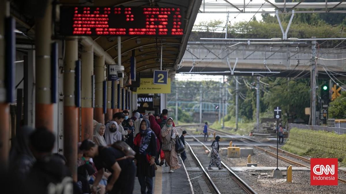 KAI Pastikan KRL Masih Berhenti di Stasiun Karet