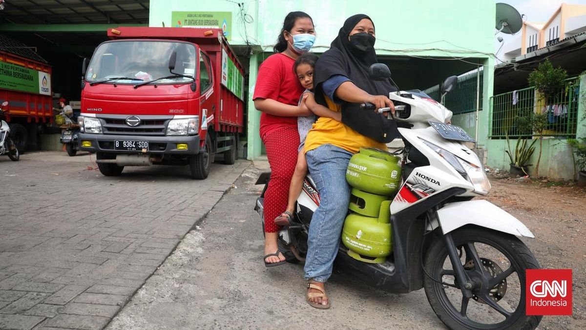 Emak-emak Curhat Larangan Warung Jual LPG 3 Kg: ke Agen Jauh