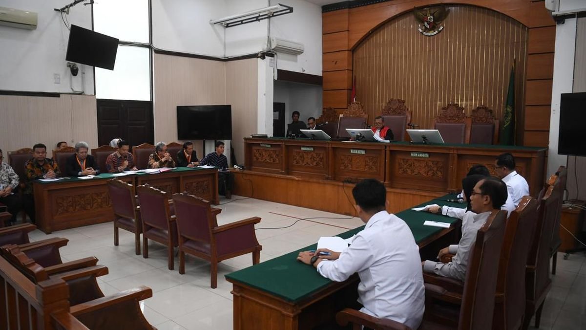 Kubu Hasto Minta Penyidik KPK Rossa Purbo Dihadirkan di Praperadilan