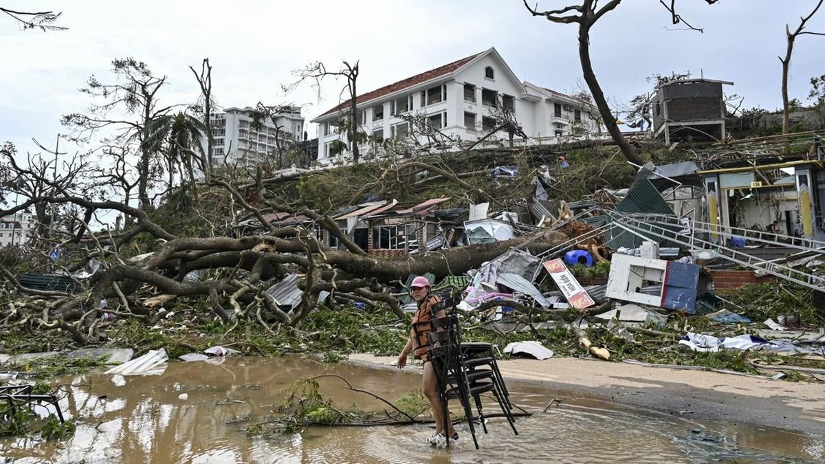 Hujan dan Badai Es Hebat di Afghanistan Tewaskan 39 Orang