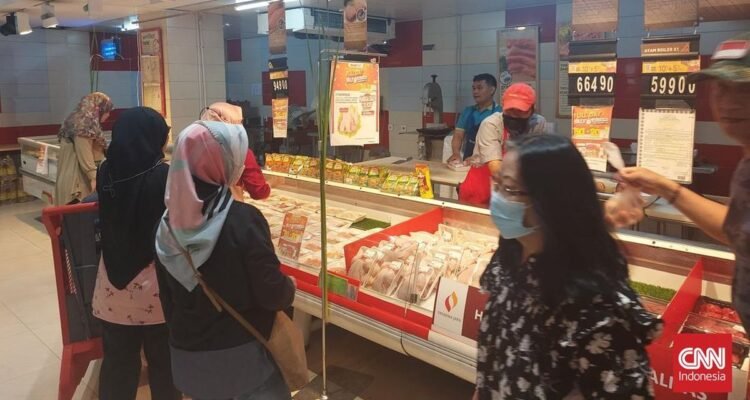 Lagi Diskon, Ayam Broiler Mulai Rp27 Ribuan di Transmart Full Day Sale