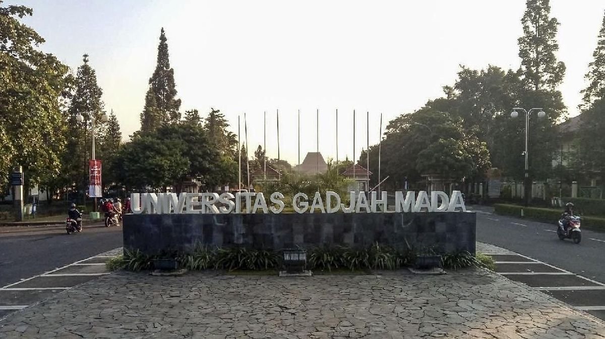 UGM Bantah Ijazah dan Skripsi Jokowi Palsu