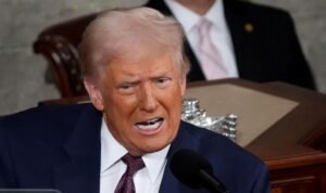 Trump Hajar Semua Baja-Aluminium ke AS dengan Tarif Impor 25 Persen