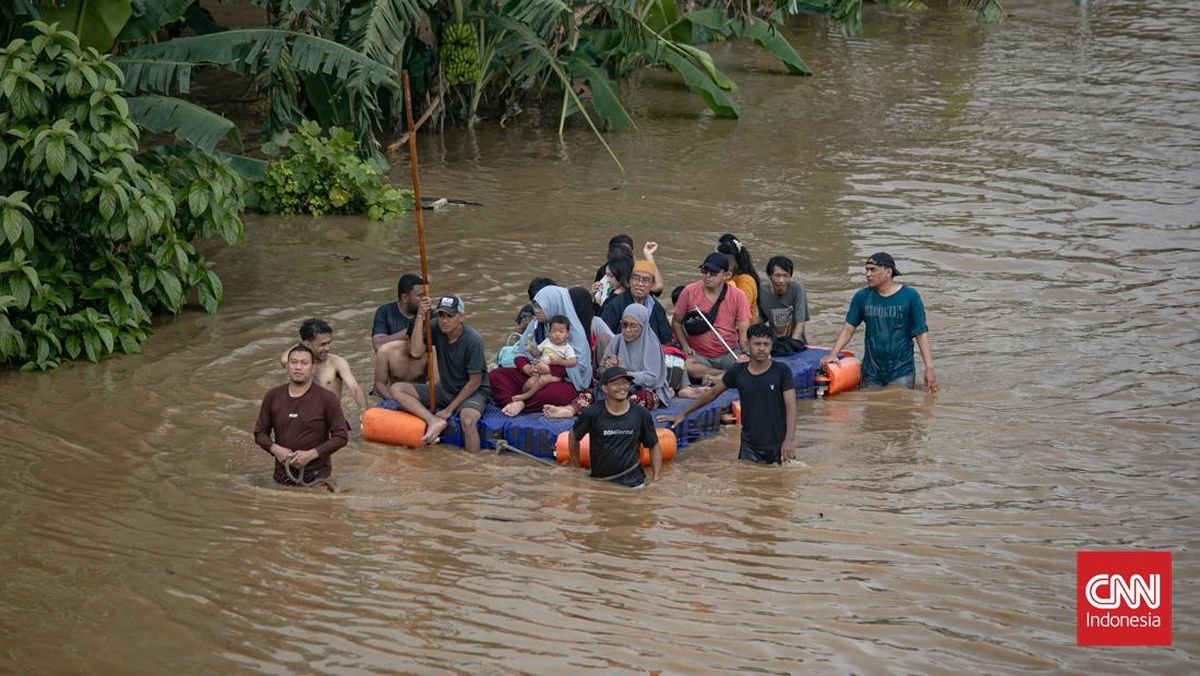 Perbandingan Curah Hujan Saat Banjir 2020 dan 2025, Mana Lebih Lebat?