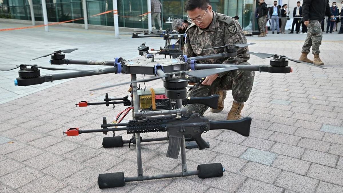 Drone Militer Korsel Tabrakan dengan Helikopter di Dekat Seoul